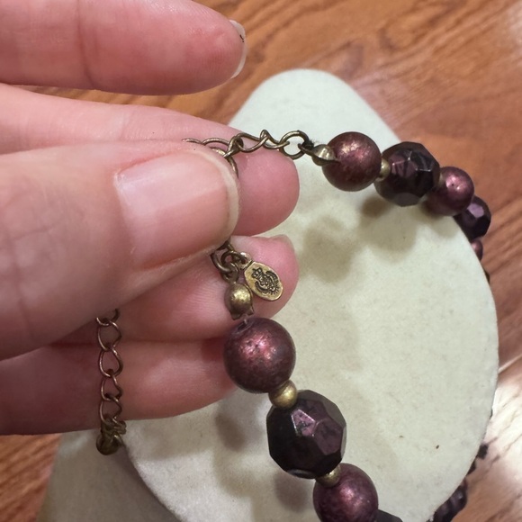 Elegant Purple Beaded Necklace - Picture 3 of 3